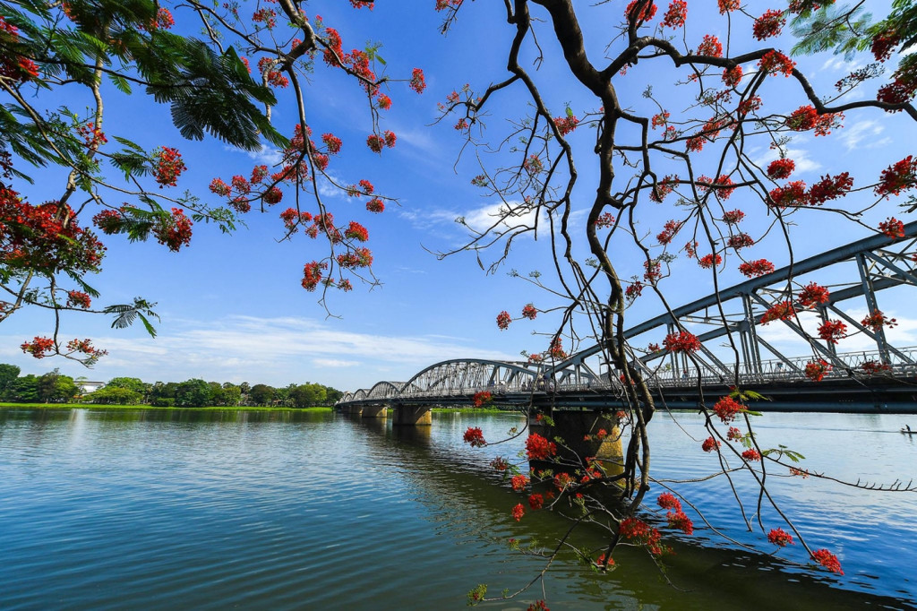 Sông Hương thơ mộng. Ảnh: Báo Thừa Thiên Huế